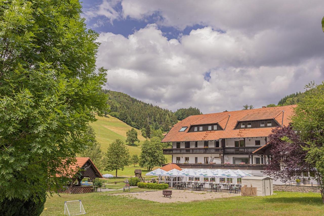 Wohlfühlhotel Landmann Steinen  Exterior foto